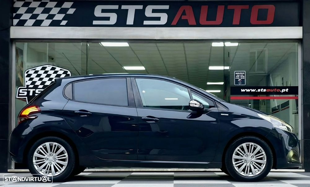 Peugeot 208 1.2 PureTech Style - 54