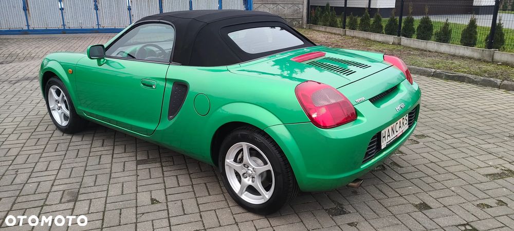 Toyota MR2 Roadster - 4