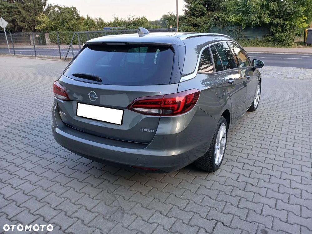 Opel Astra 1.4 Turbo Innovation - 17