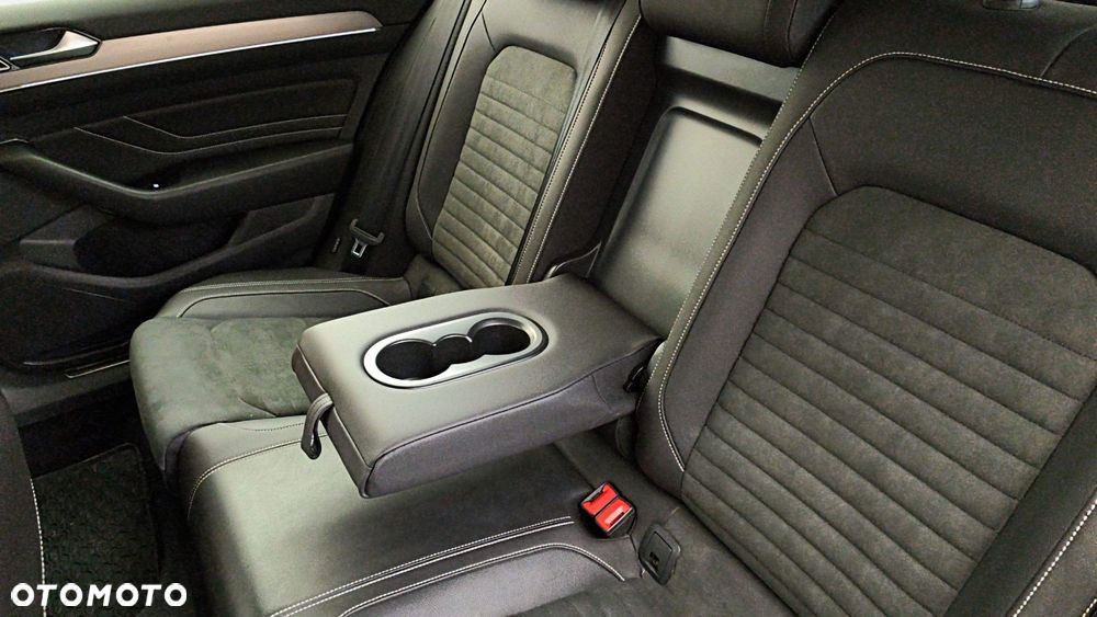 Volkswagen Passat 2.0 TSI Elegance DSG - 13