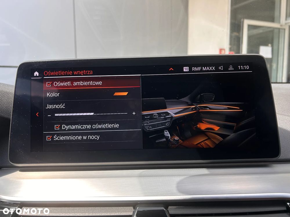BMW Seria 5 530d xDrive mHEV M Sport sport - 39