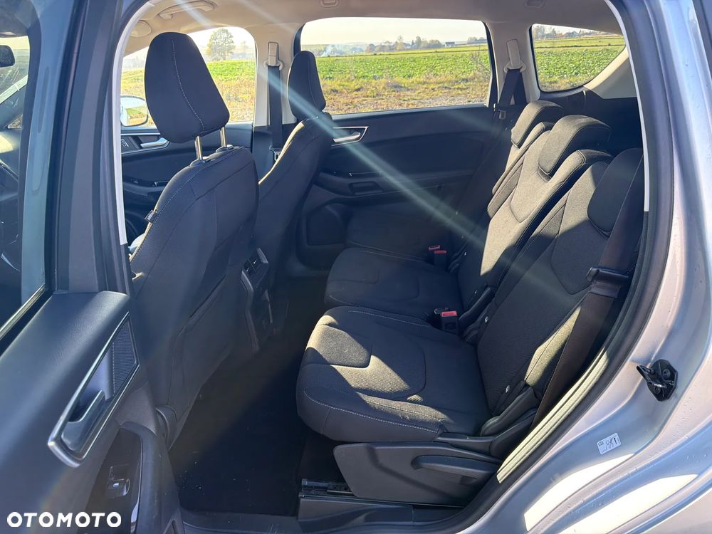 Ford S-Max - 21