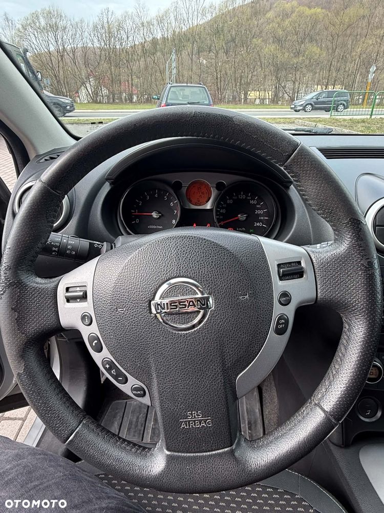 Nissan Qashqai 2.0 4x4 Tekna CVT - 5
