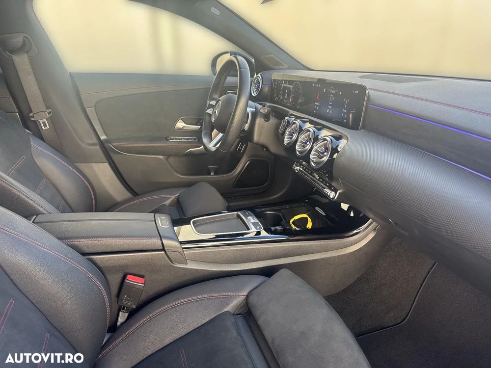 Mercedes-Benz CLA 200 MHEV Coupe - 14