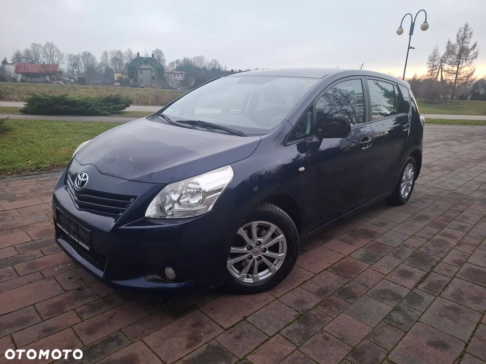 Toyota Verso 1.8 Edition - 1
