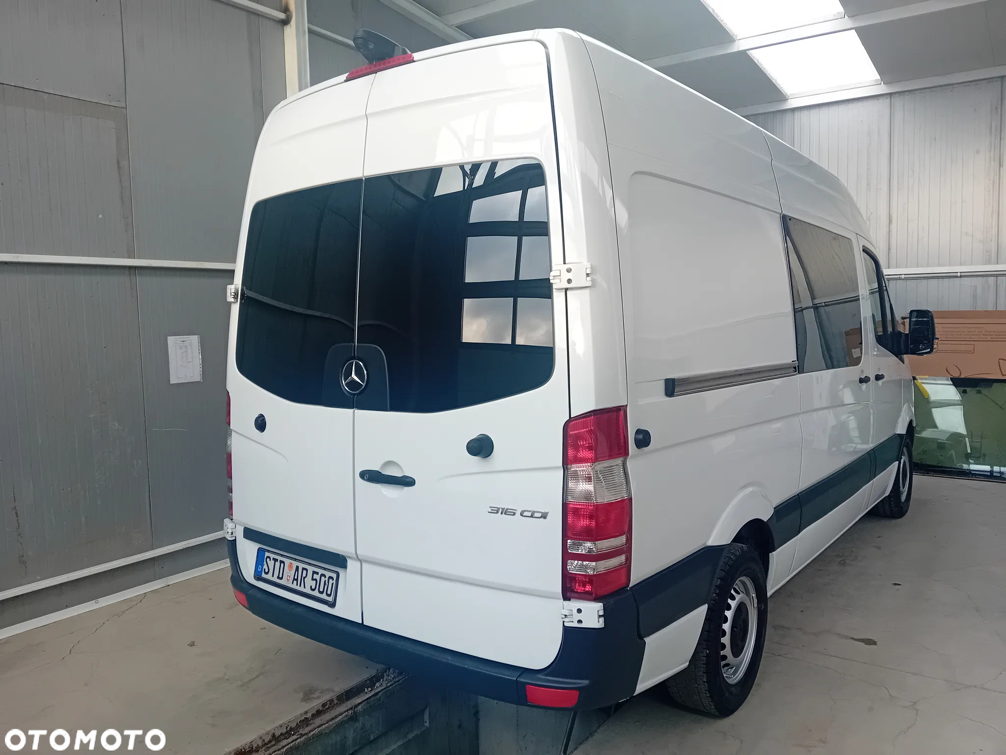 Mercedes-Benz Sprinter - 7