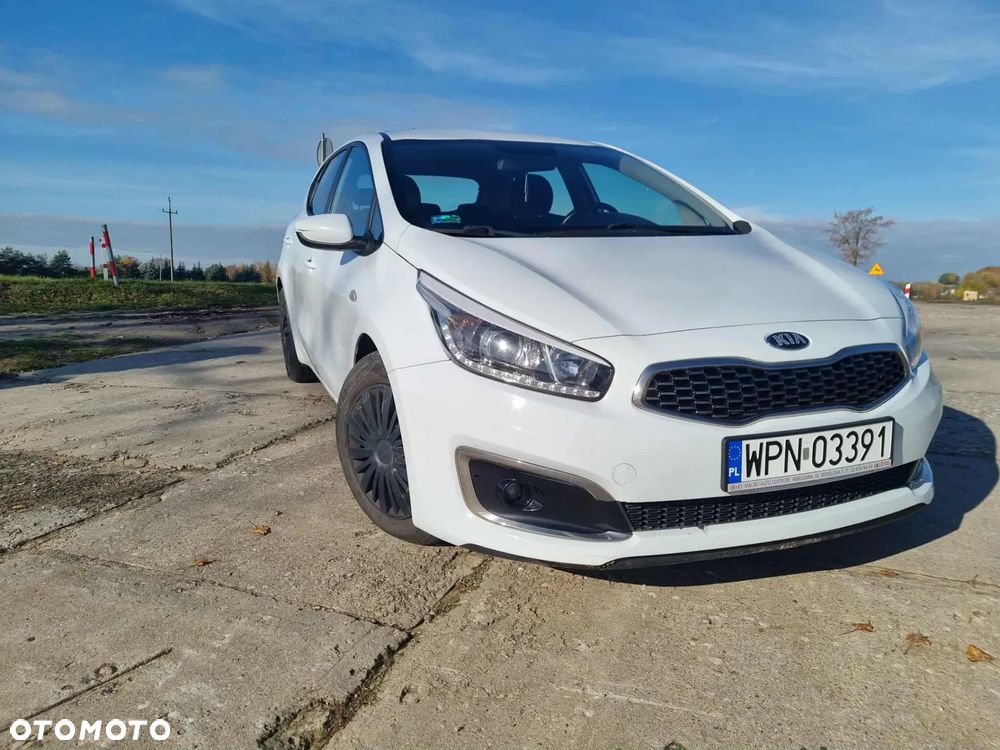 Kia Ceed - 18