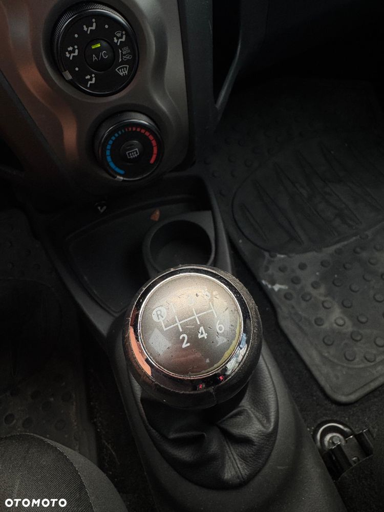 Toyota Yaris 1.33 VVT-i Cool+ - 9