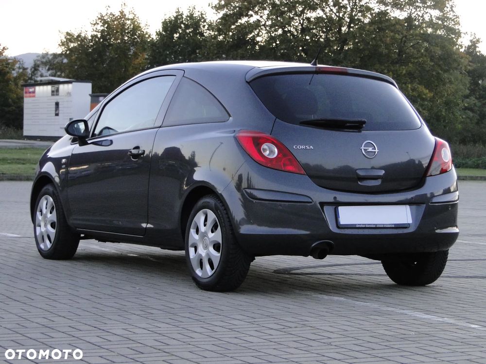 Opel Corsa 1.4 16V Active - 21