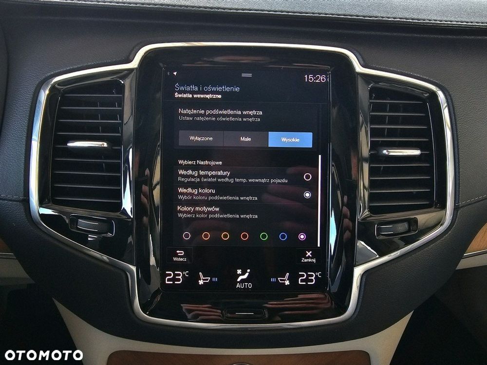 Volvo XC 90 - 38