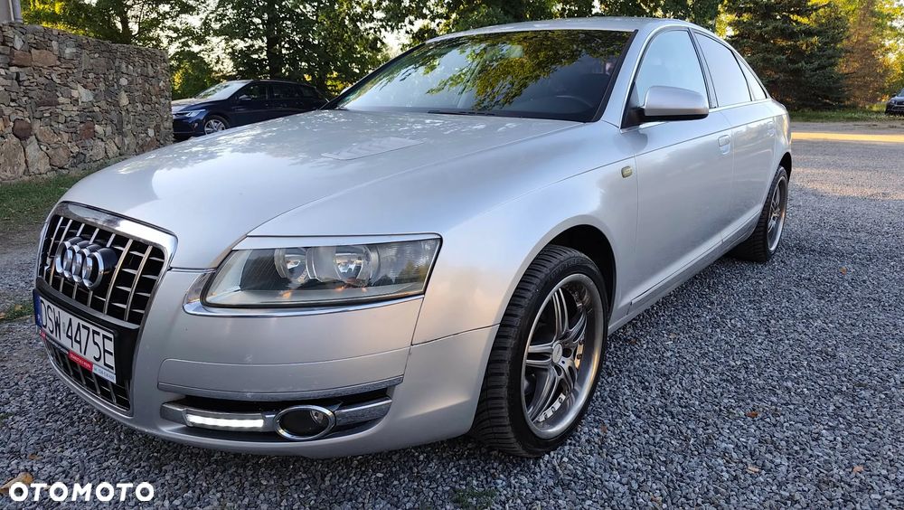 Audi A6 Limousine 2.4 - 15