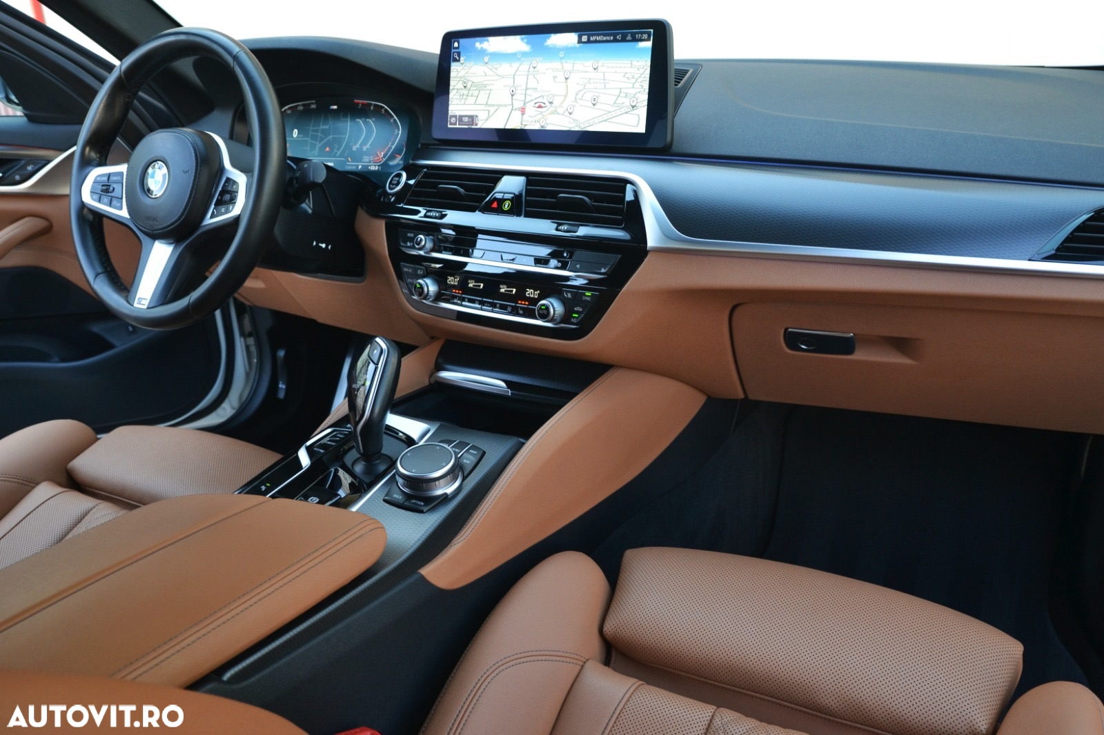 BMW Seria 5 520i Touring Aut. - 6