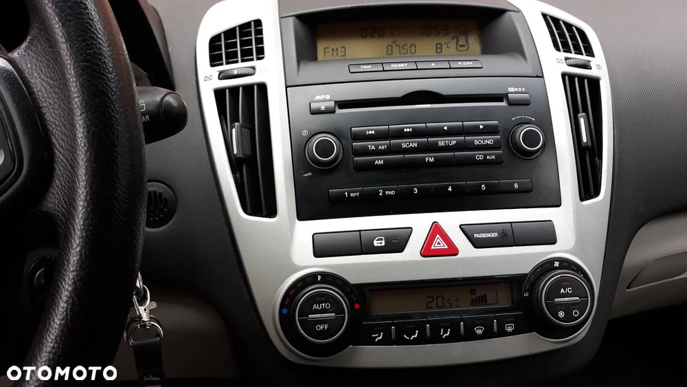 Kia Ceed 1.4 Comfort - 32