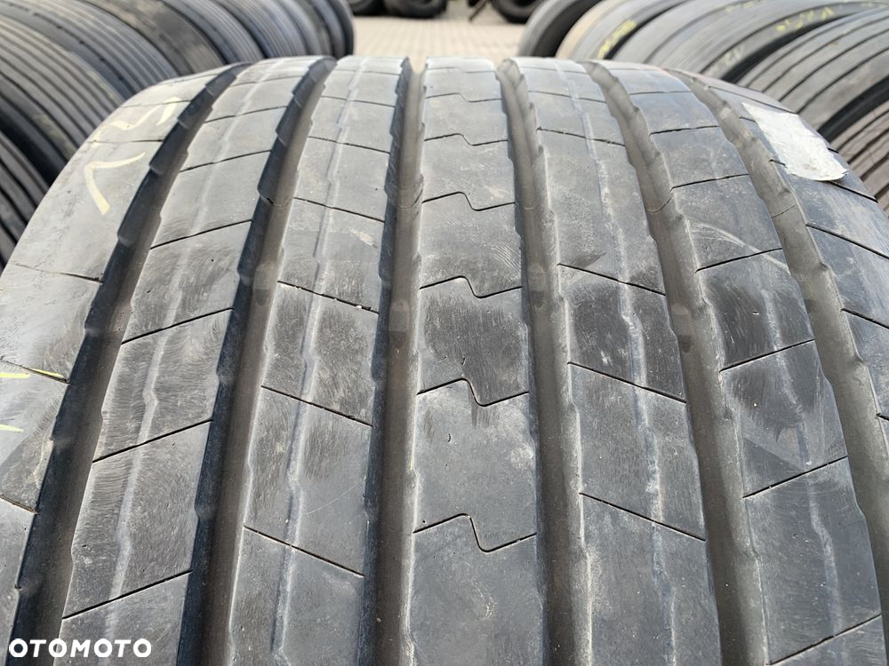 445/45R19.5 Opona GOODYEAR KMAX T GEN-2 Naczepa GEN2 Mega 10-11mm - 3