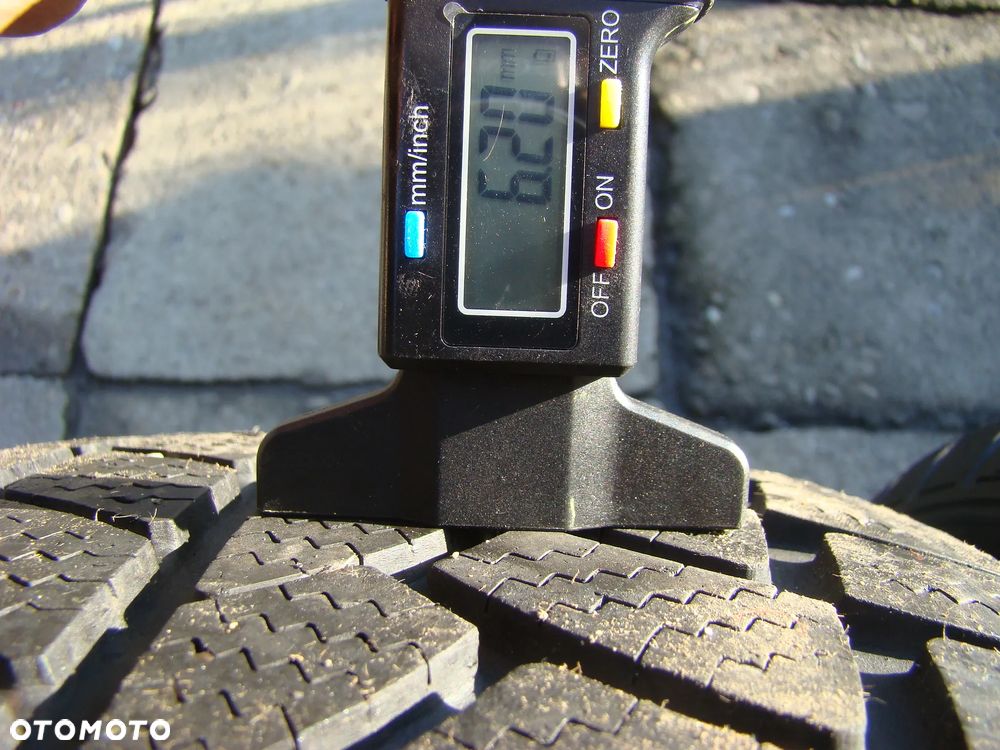 a361 5x108 Volvo XC60 7,5jx17 et55 opony zima 235/65 R17 - 12