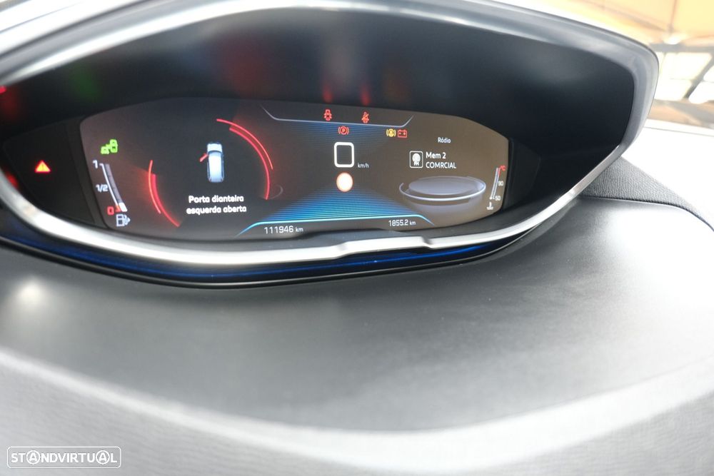 Peugeot 5008 1.2 PureTech Allure - 18