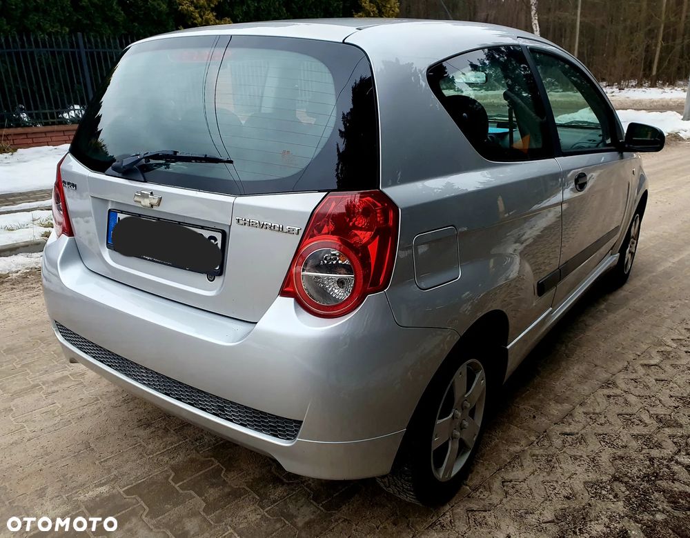Chevrolet Aveo - 3