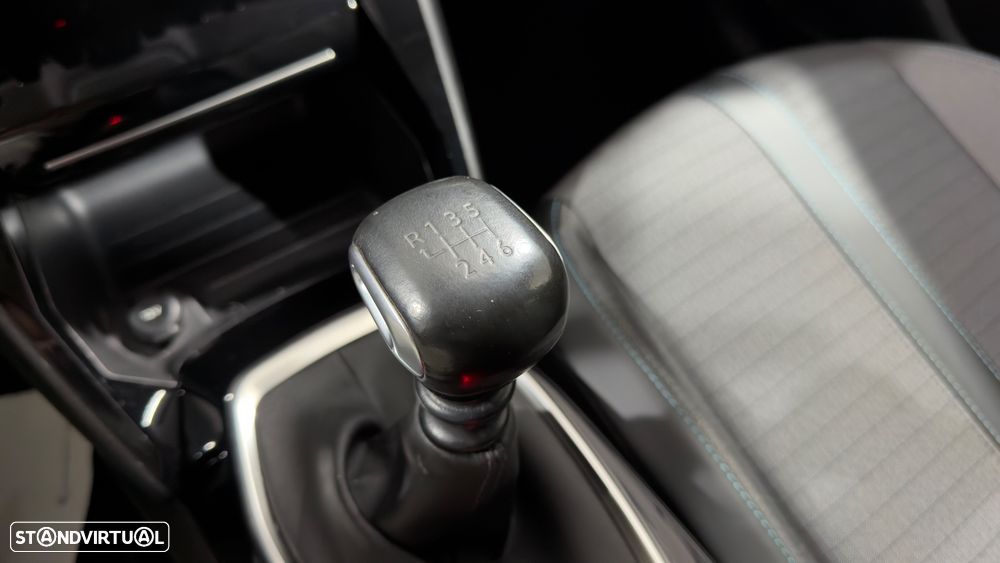 Peugeot 208 PureTech 100 Allure - 29