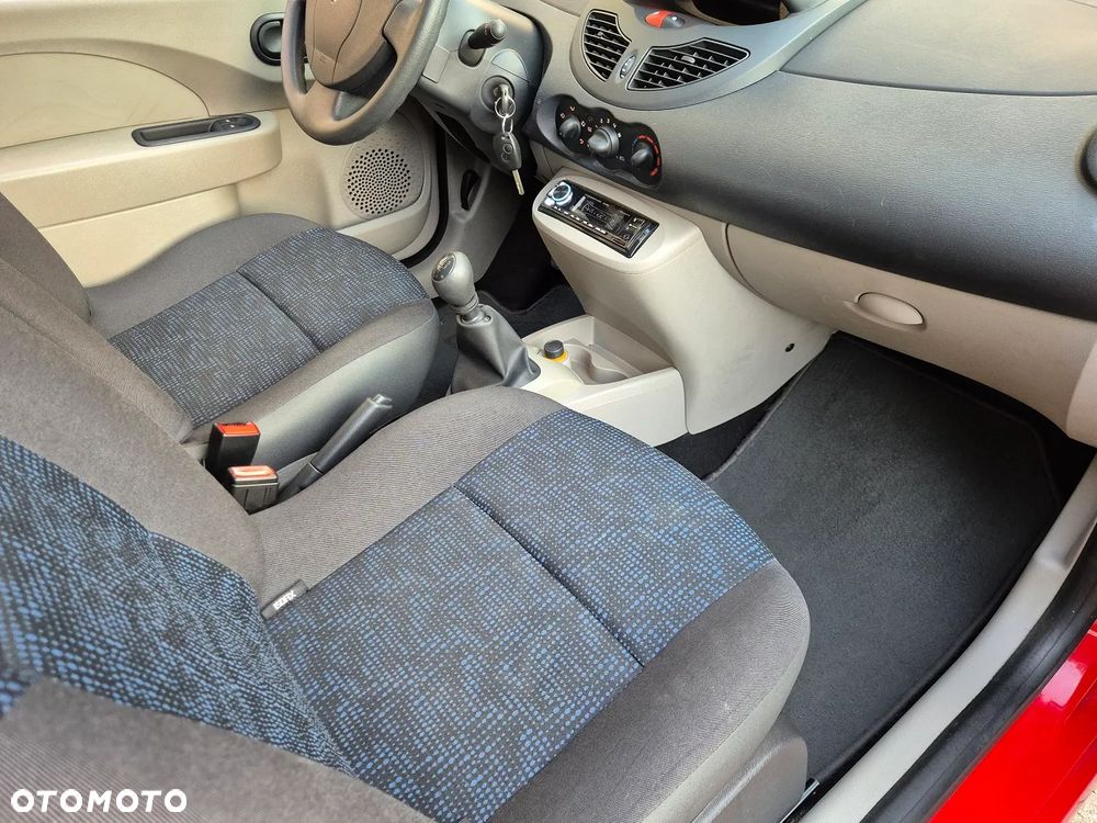Renault Twingo - 22