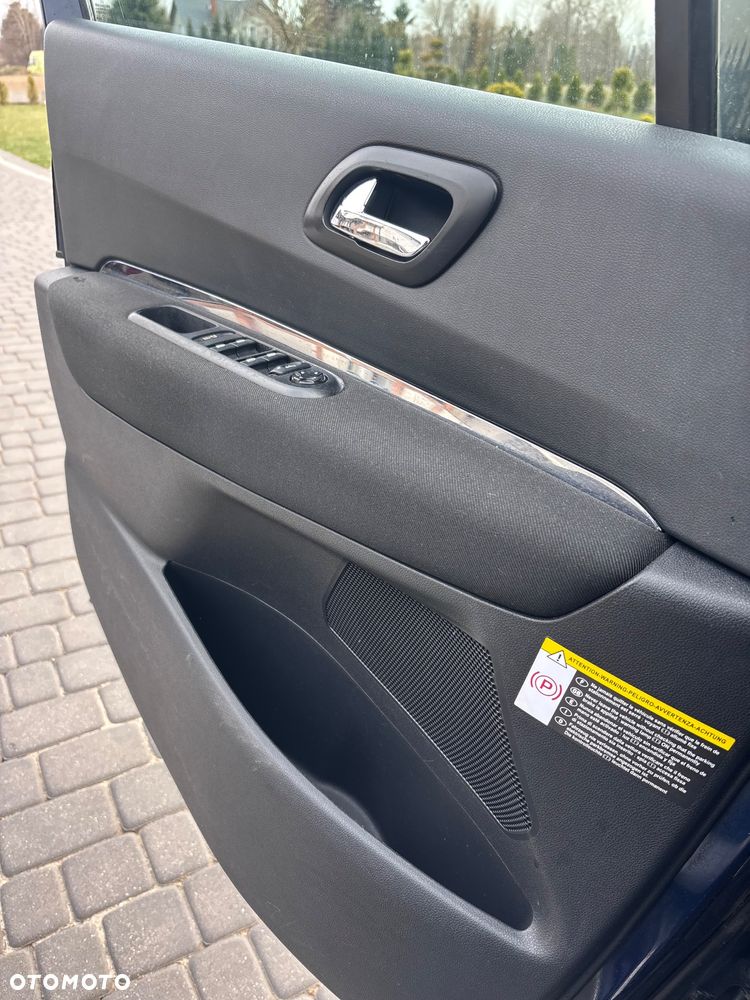 Peugeot 3008 1.6 HDi Trendy - 9