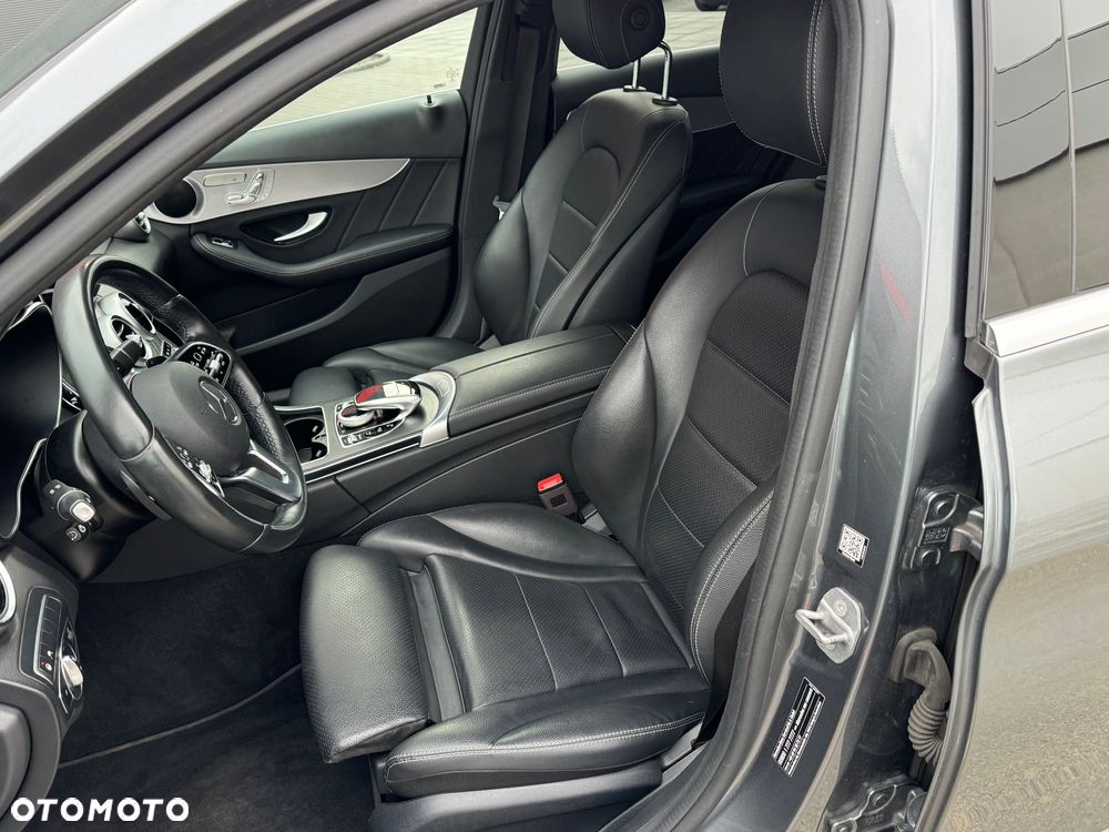 Mercedes-Benz Klasa C 300 de 9G-TRONIC - 7