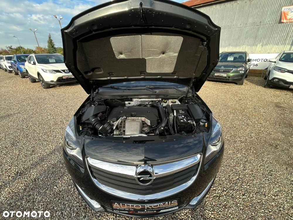 Opel Insignia 2.0 T Executive 4x4 S&S EU6 - 11