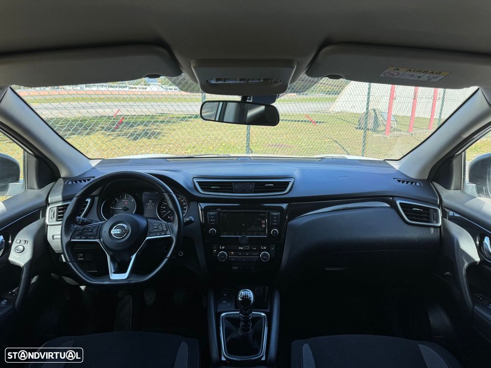Nissan Qashqai 1.5 dCi N-Connecta J18+Led - 15