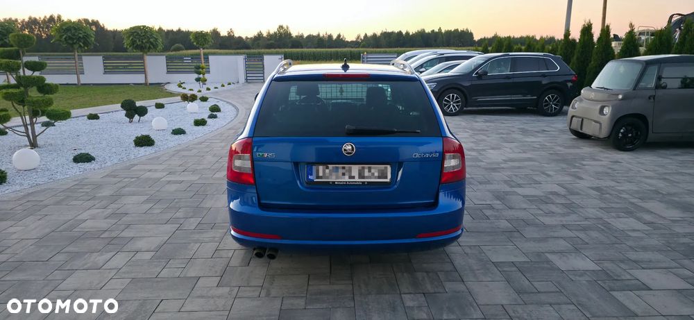 Skoda Octavia 2.0 TDI DPF DSG RS - 6