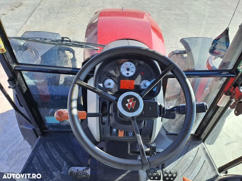 Massey Ferguson 4707 - 10