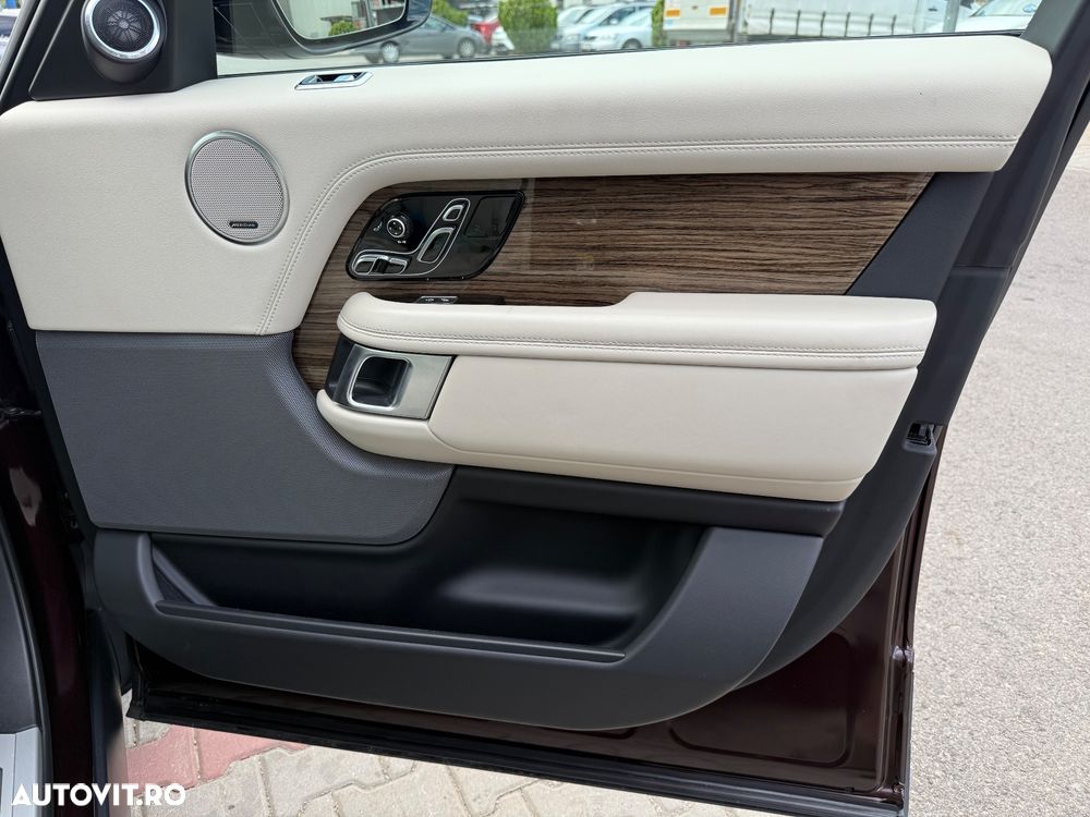 Land Rover Range Rover 3.0L SDV6 Vogue - 17