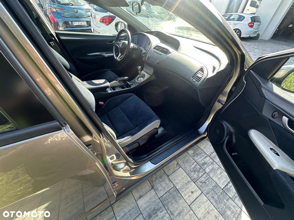 Honda Civic 1.8 Comfort - 12