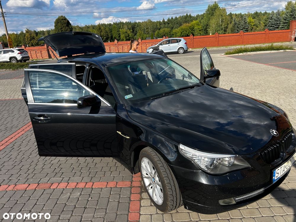 BMW Seria 5 530d xDrive - 37