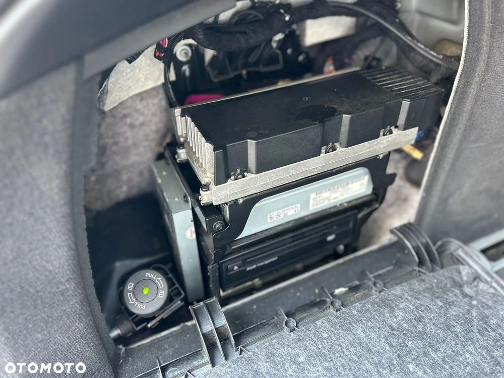 Audi A6 Avant 3.0 TDI DPF quattro tiptronic - 35