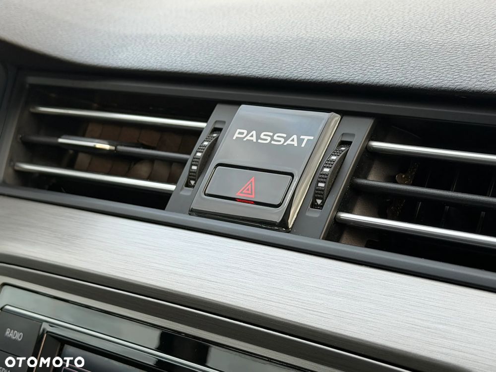 Volkswagen Passat 1.5 TSI EVO Business DSG - 36