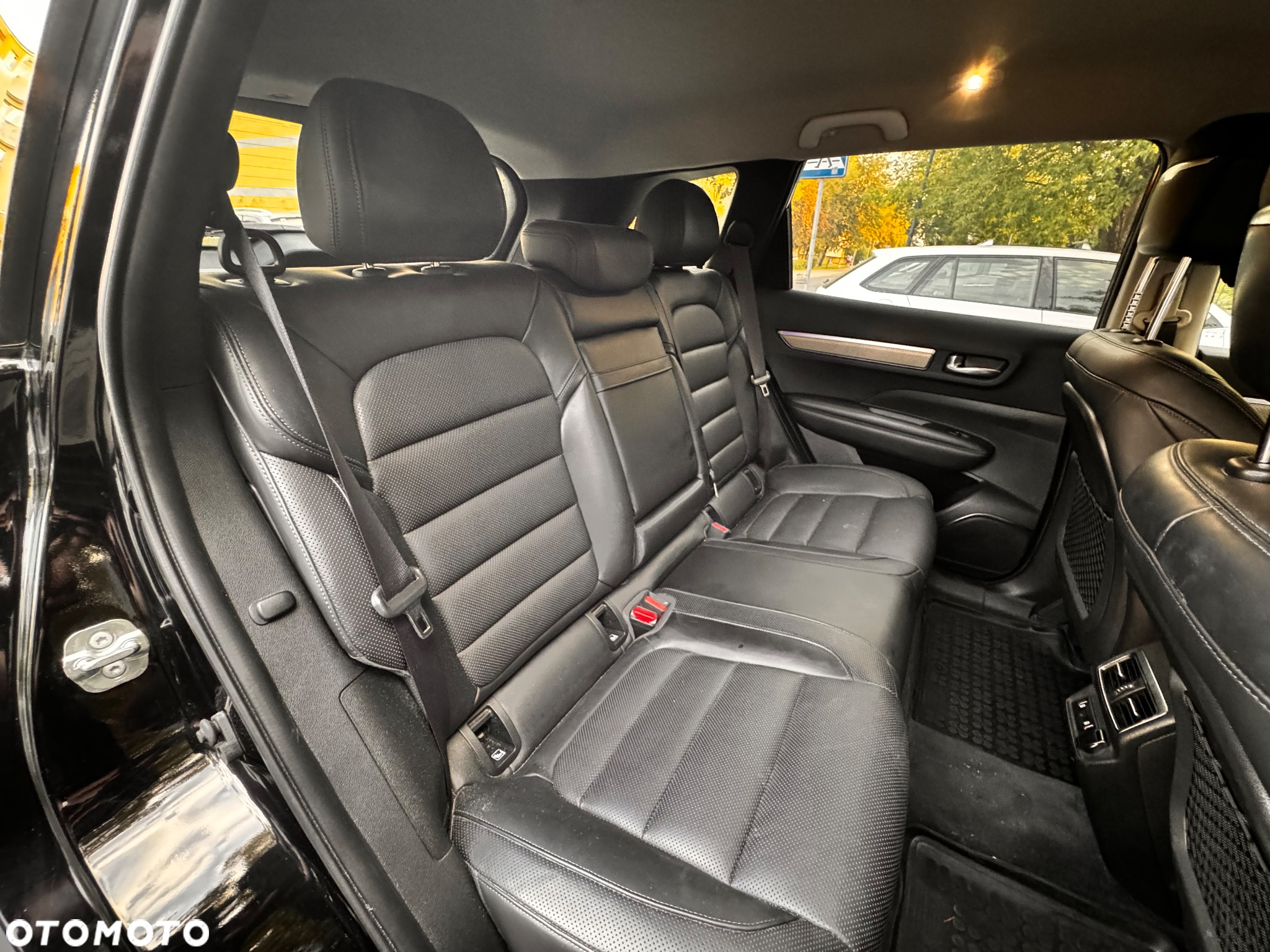 Renault Koleos 2.0 dCi Initiale Paris X-Tronic - 21