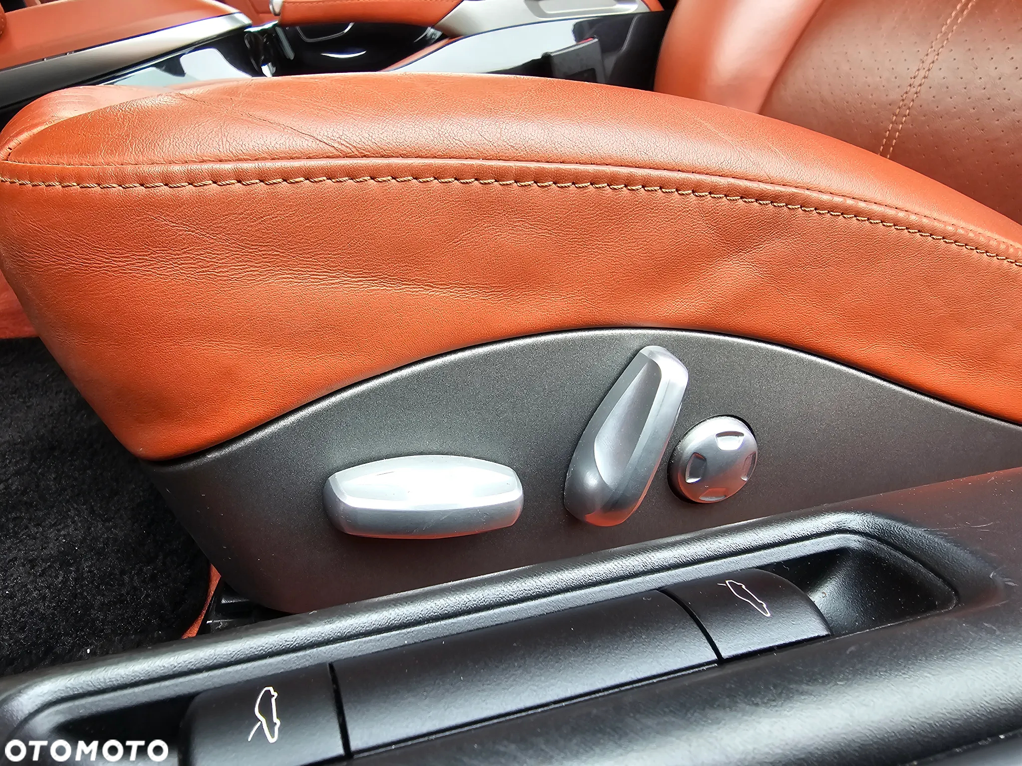 Porsche 911 Carrera 4S PDK - 21