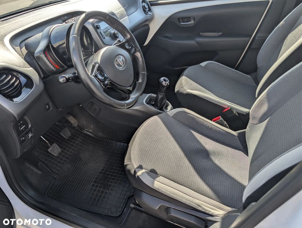 Toyota Aygo 1.0 VVT-i Color Edition - 6