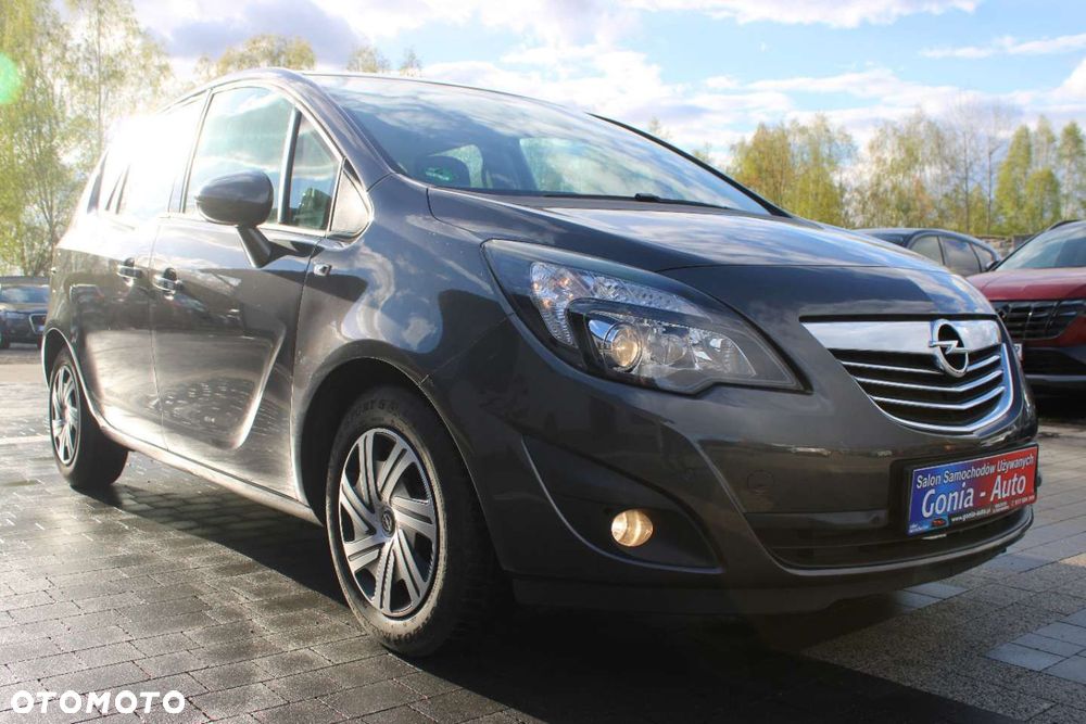 Opel Meriva - 11