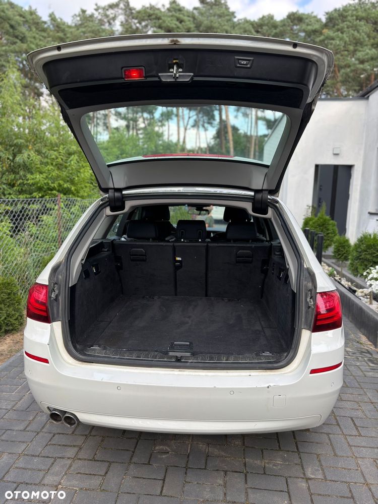 BMW Seria 5 ver-518d-luxury-line - 7