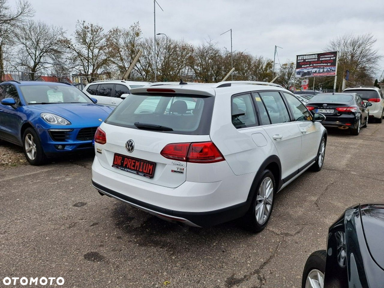 Volkswagen Golf - 4