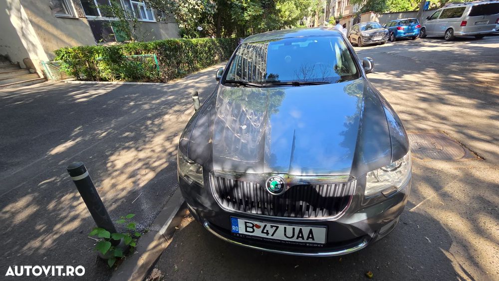 Skoda Superb 2.0 TDI Elegance 4x4 - 11