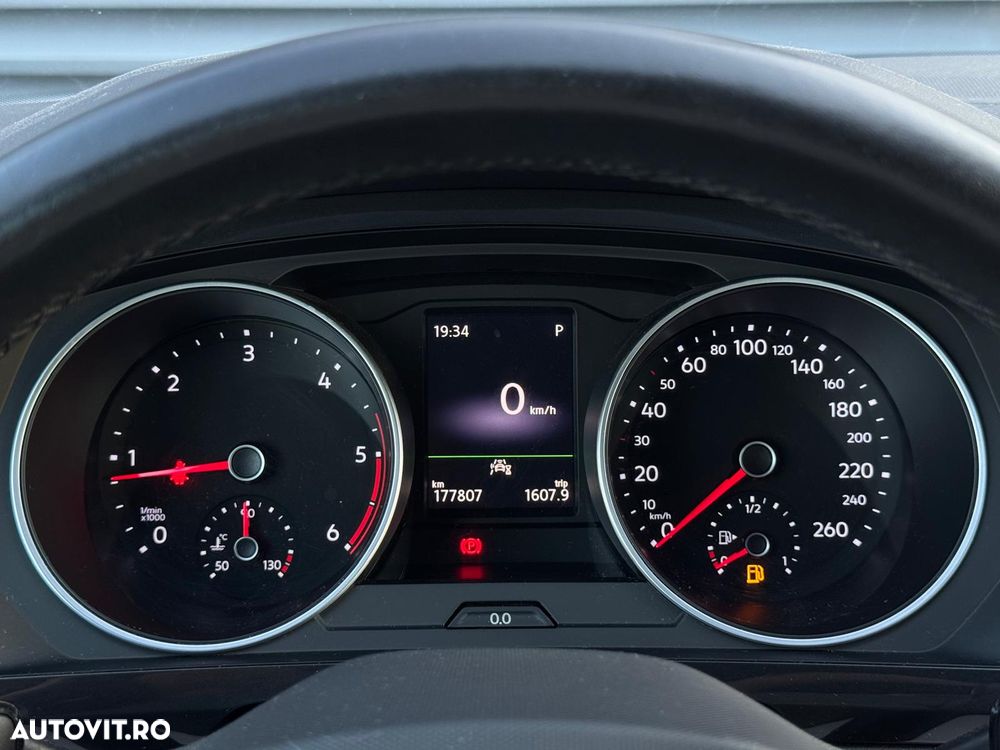 Volkswagen Tiguan 2.0 TDI SCR 4MOTION DSG Life - 23