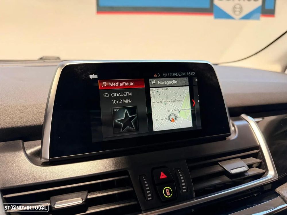BMW 216 Active Tourer d Line Sport Auto — fotografia 15