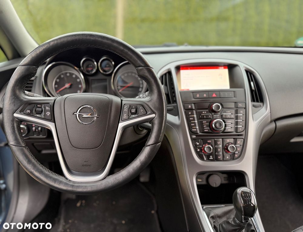 Opel Astra 1.6 Style - 29