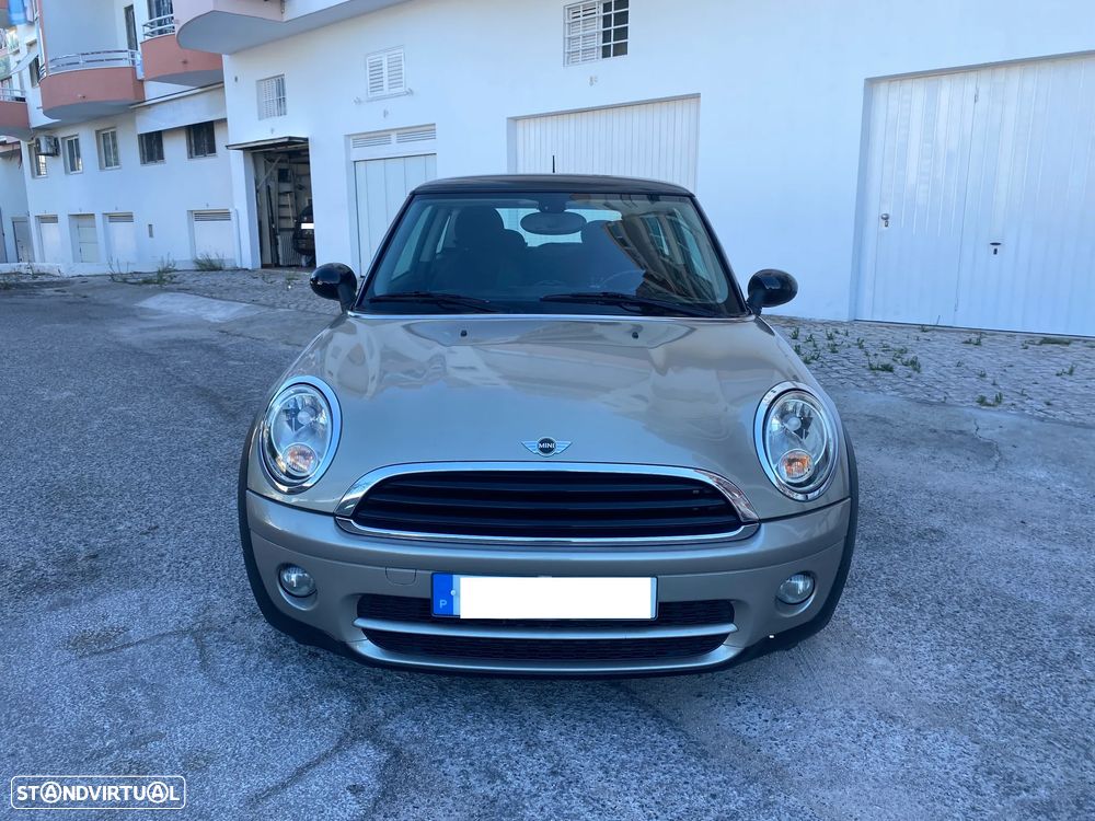 MINI 3 Portas One D - 2