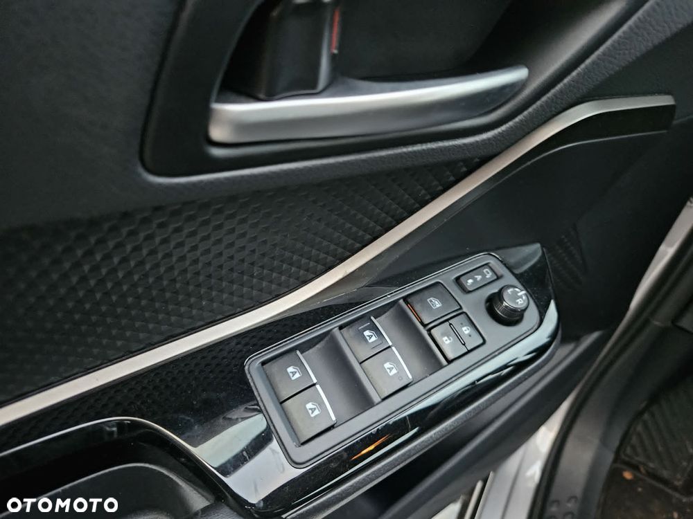 Toyota C-HR Style Selection - 11