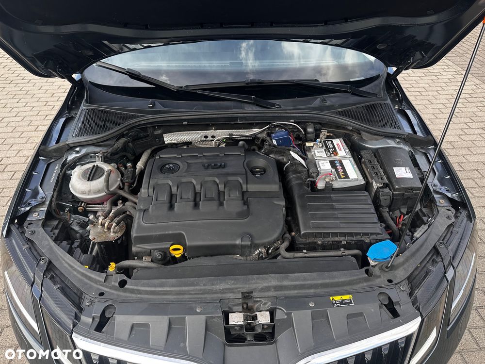 Skoda Octavia 2.0 TDI Style DSG - 23