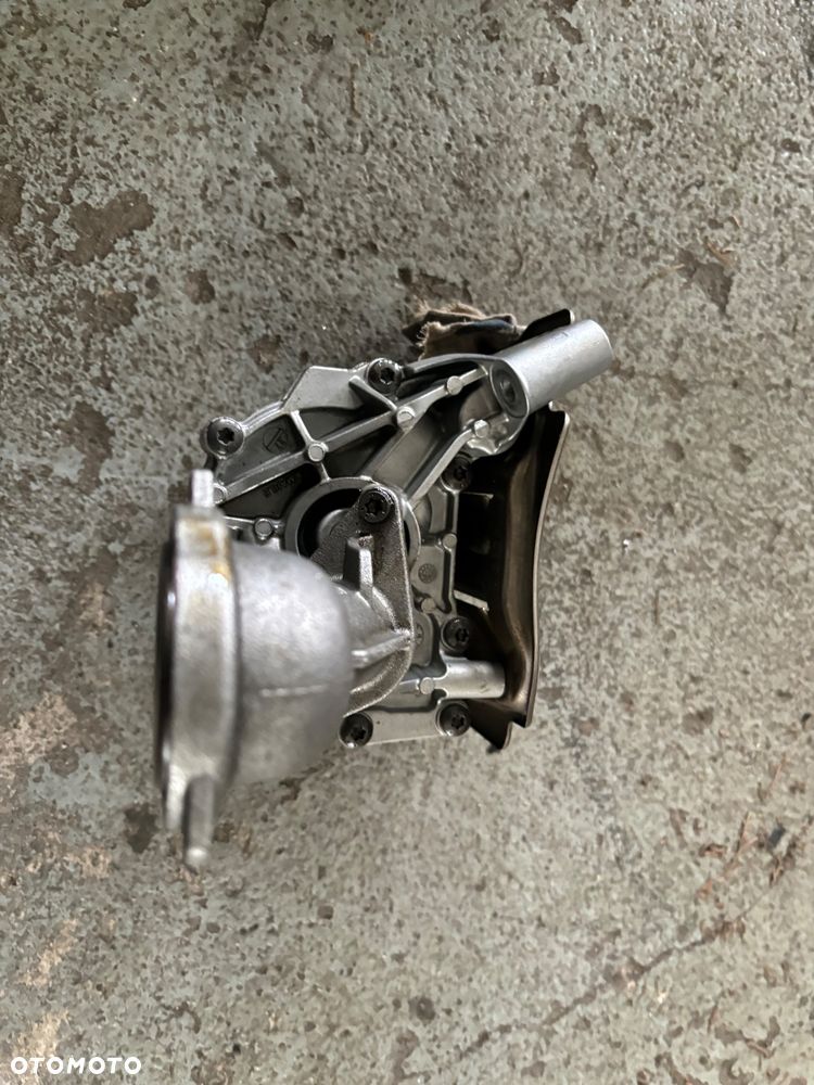 BMW F06 POMPA OLEJU 7643256 N63 - 5