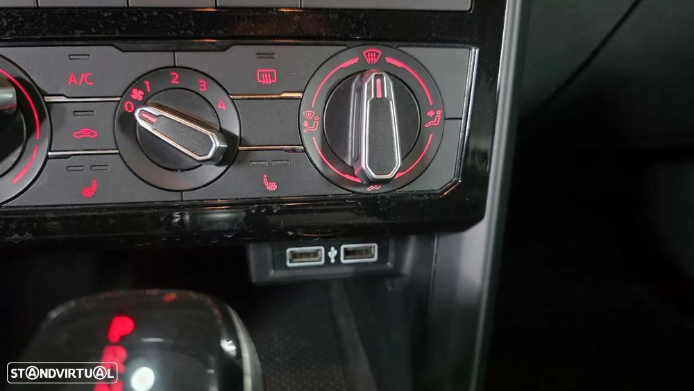 VW T-Cross 1.0 TSI OPF DSG Life - 12