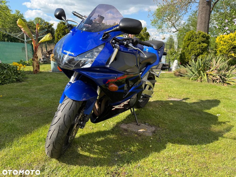 Honda CBR - 10